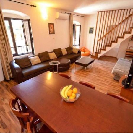 קוטור Sunstone Apartments מראה חיצוני תמונה
