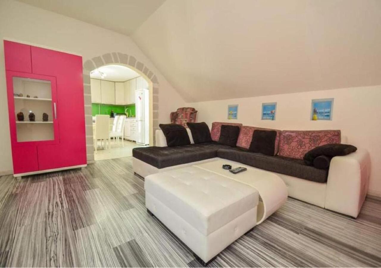 קוטור Sunstone Apartments מראה חיצוני תמונה